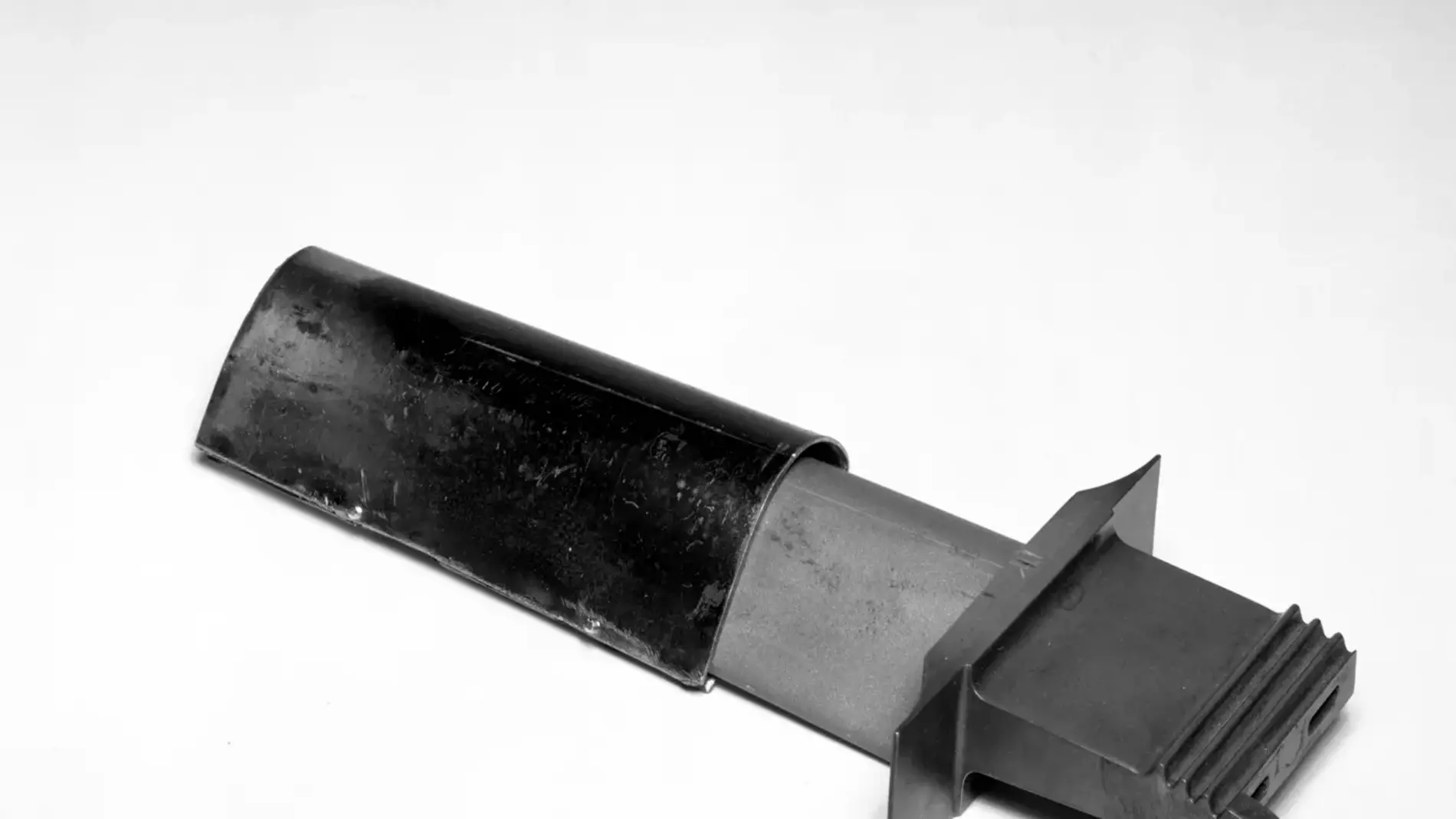 NASA air-cooled turbine blade test article